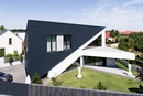 RE: TRIANGLE HOUSE - dom wpisany w trapez 